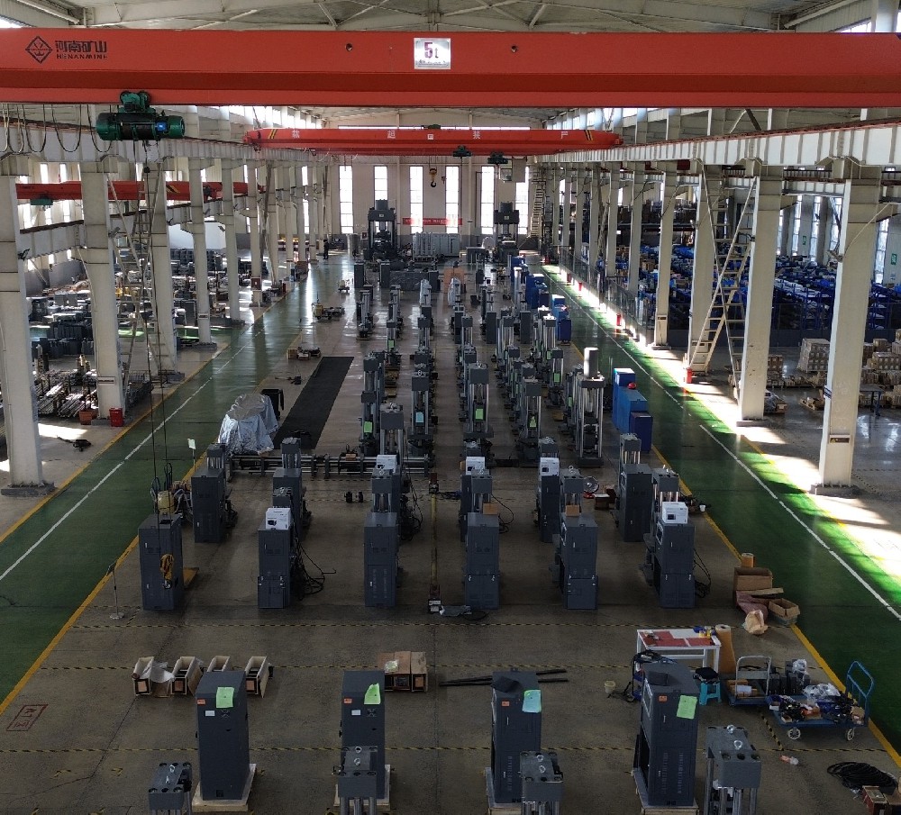 常规机型生产车间